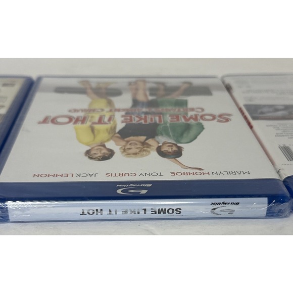 Marilyn Monroe Blu-ray Set Some Like It Hot The Misfits No Business Like Show - Picture 8 of 9